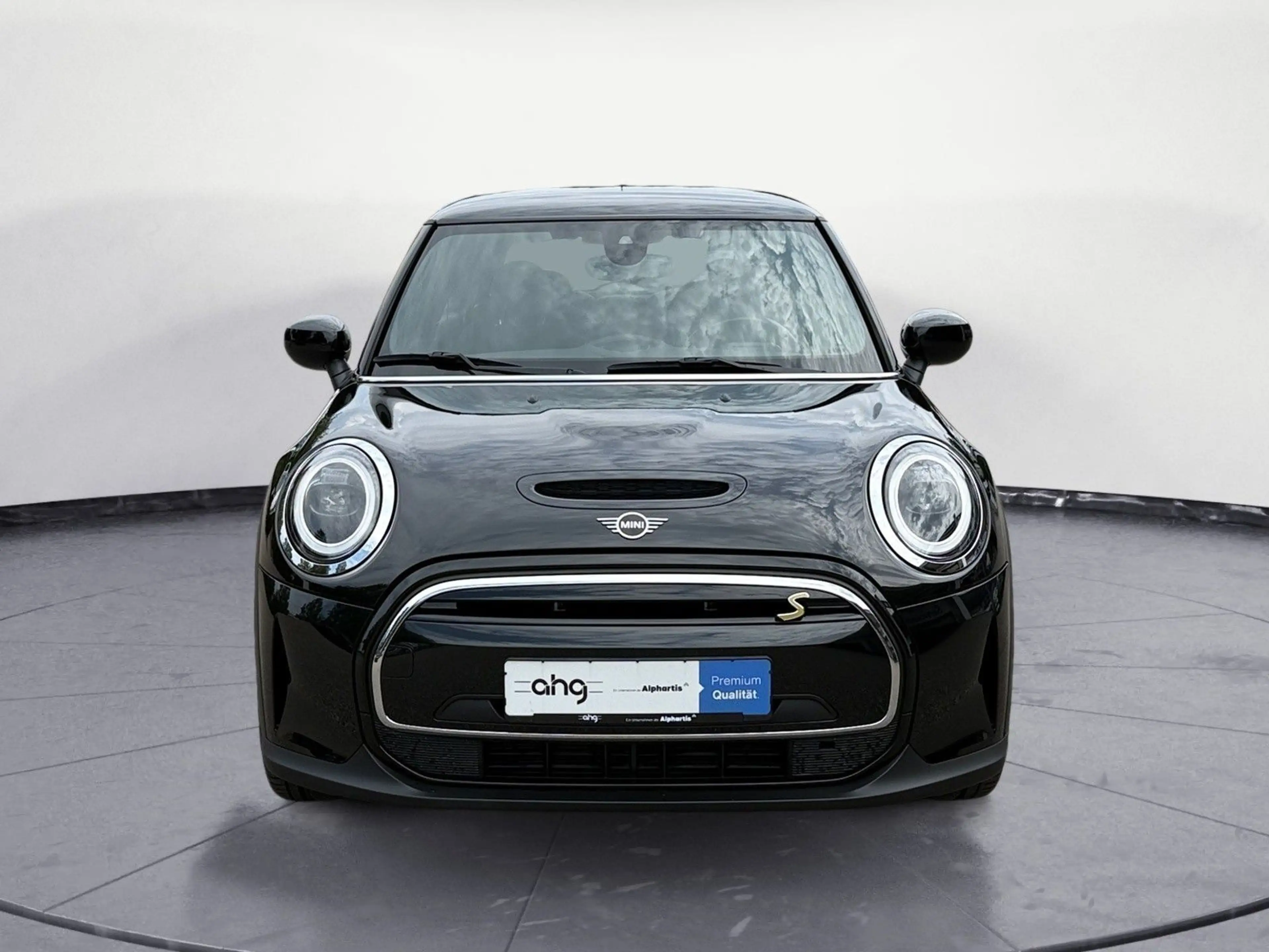 MINI Cooper SE . Classic Trim Navi Klima PDC DAB LED S — photo 9