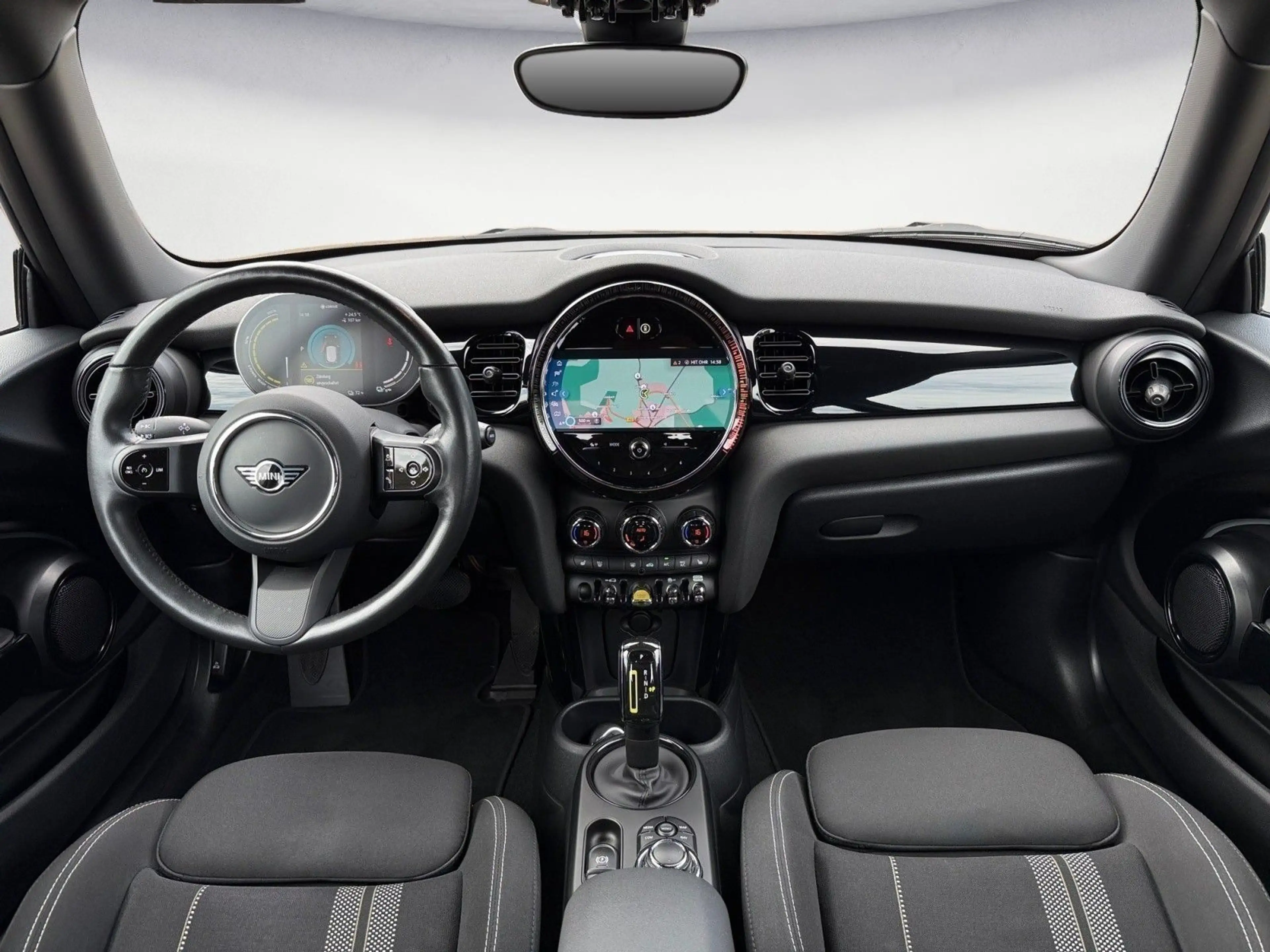 MINI Cooper SE . Classic Trim Navi Klima PDC DAB LED S — photo 12