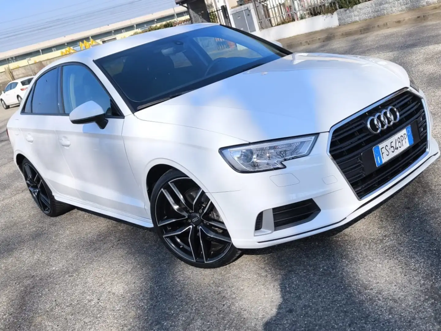 Audi A3 1.6 TDI Limousine Bianco - 2