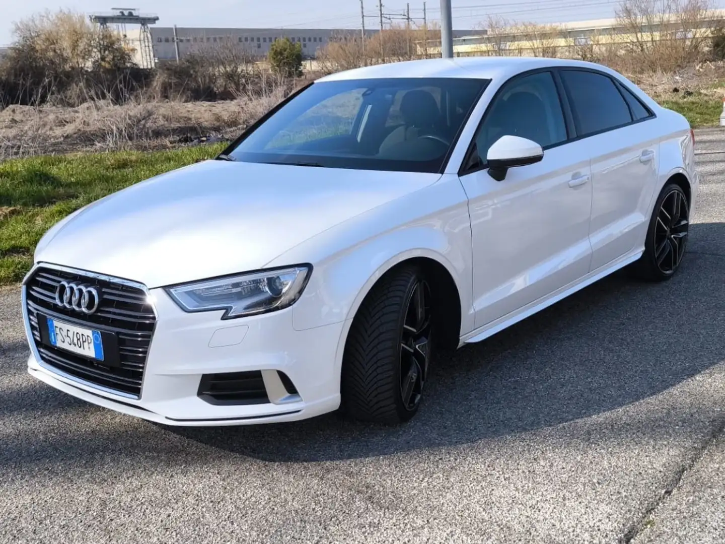 Audi A3 1.6 TDI Limousine Bianco - 1
