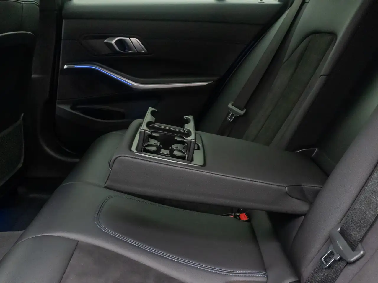 BMW 3 Series M Sport Alarm DAB Kamera Komfort Standhzng, миниатюра 28