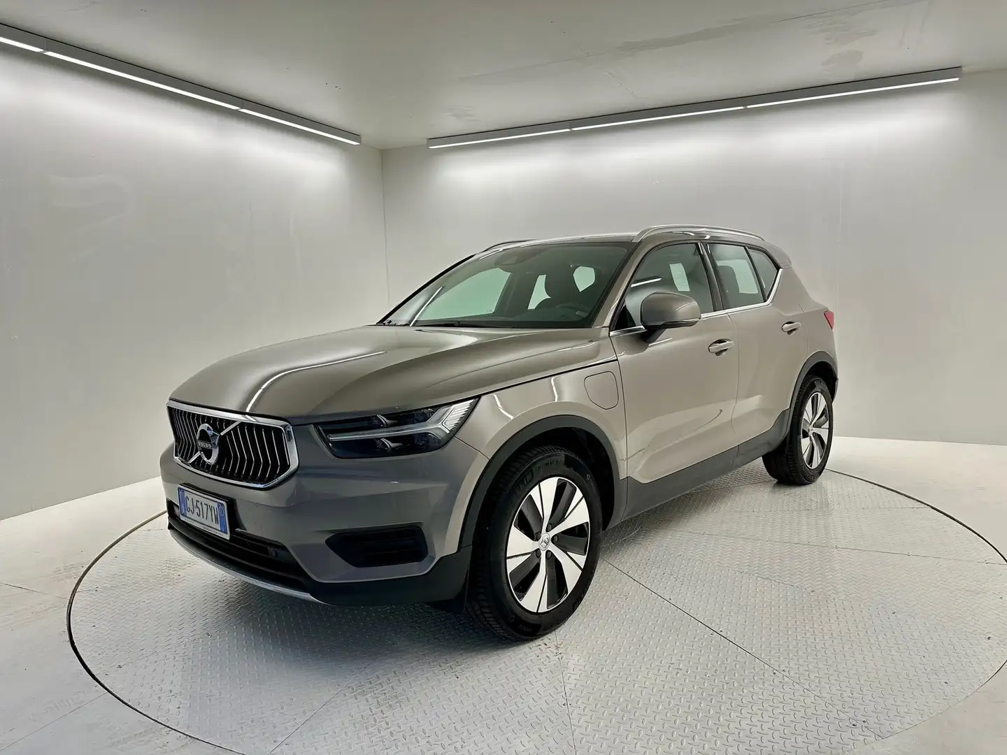 Volvo XC40 T4 Recharge Plug-in Hybrid Inscription Expression Grigio - 1