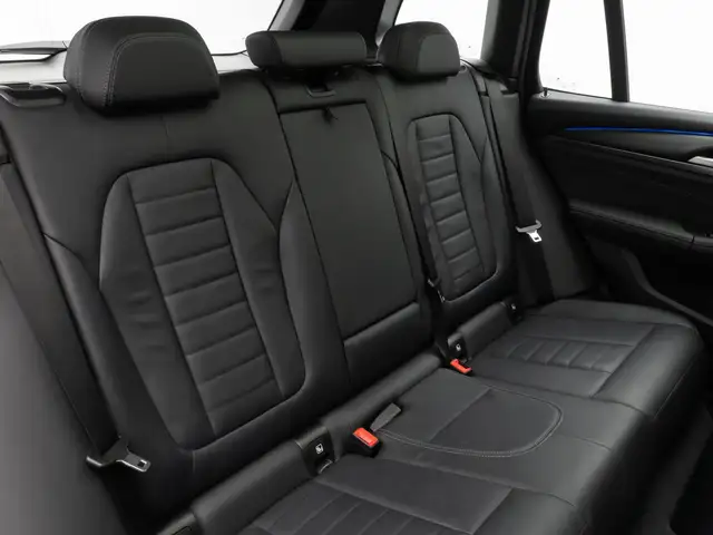 BMW X3 view 28