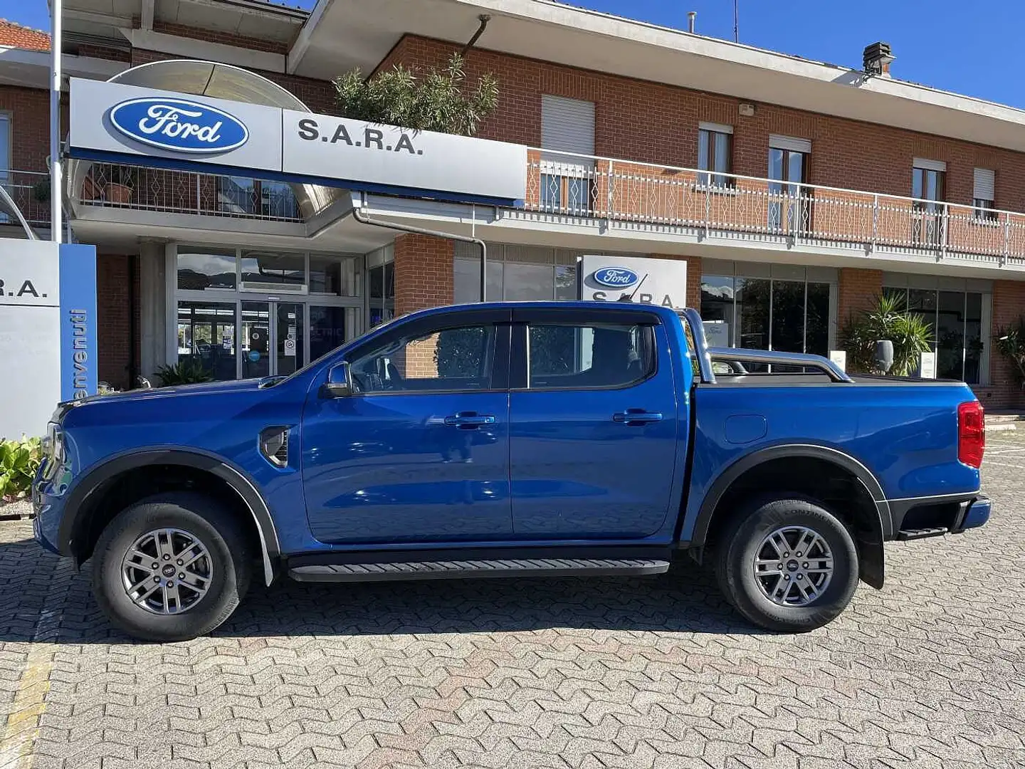 Ford Ranger 4ª serie 2.0 ECOBLUE DC XLT 5 posti Blu/Azzurro - 2