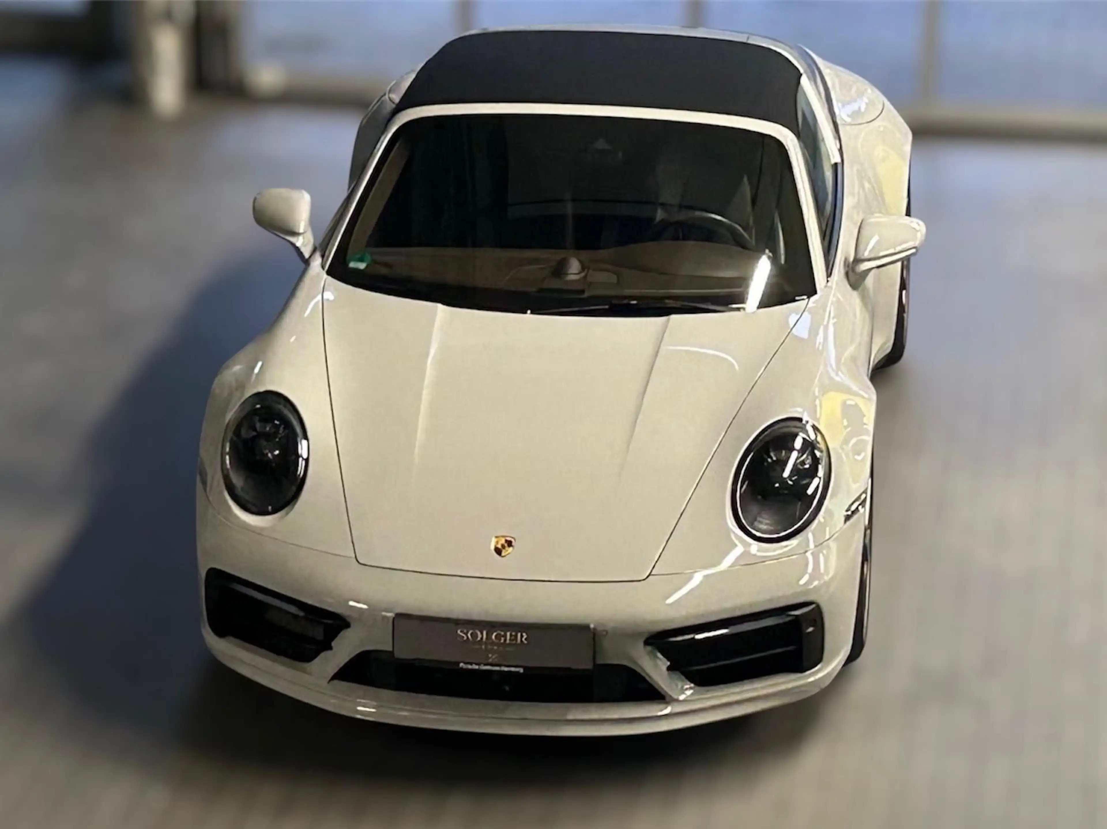 Porsche 992 911 Targa 4s — photo 16