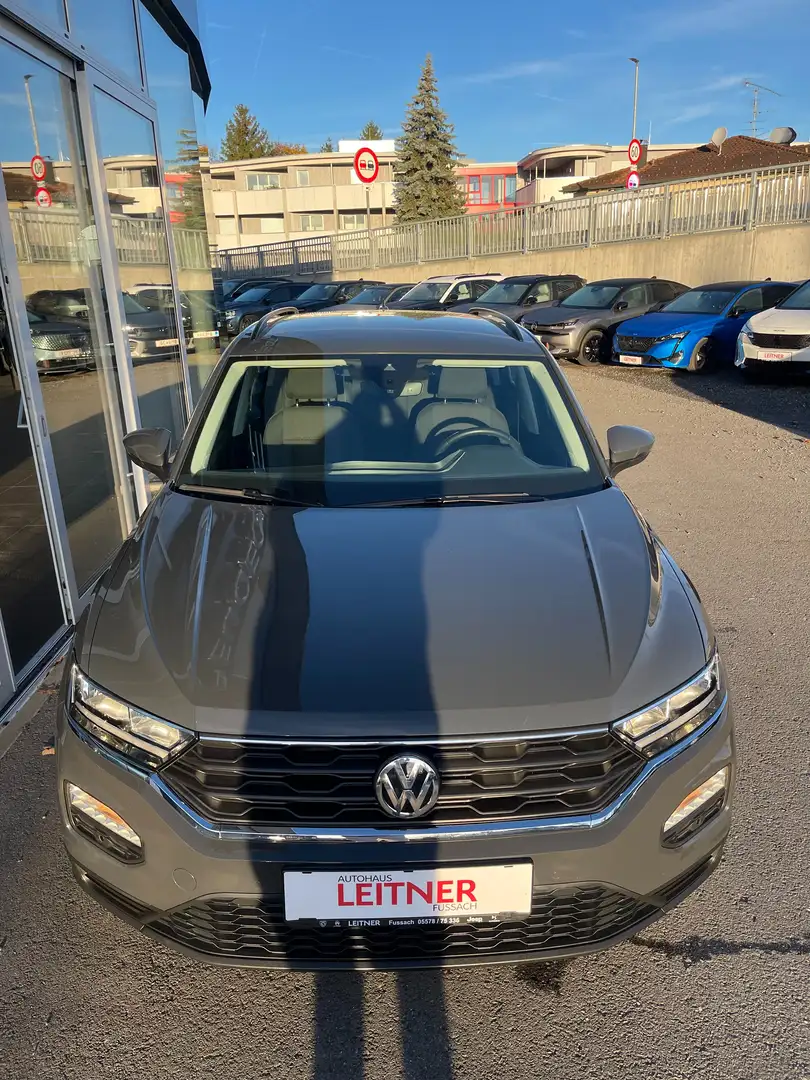 Volkswagen T-Roc Basis Gris - 2