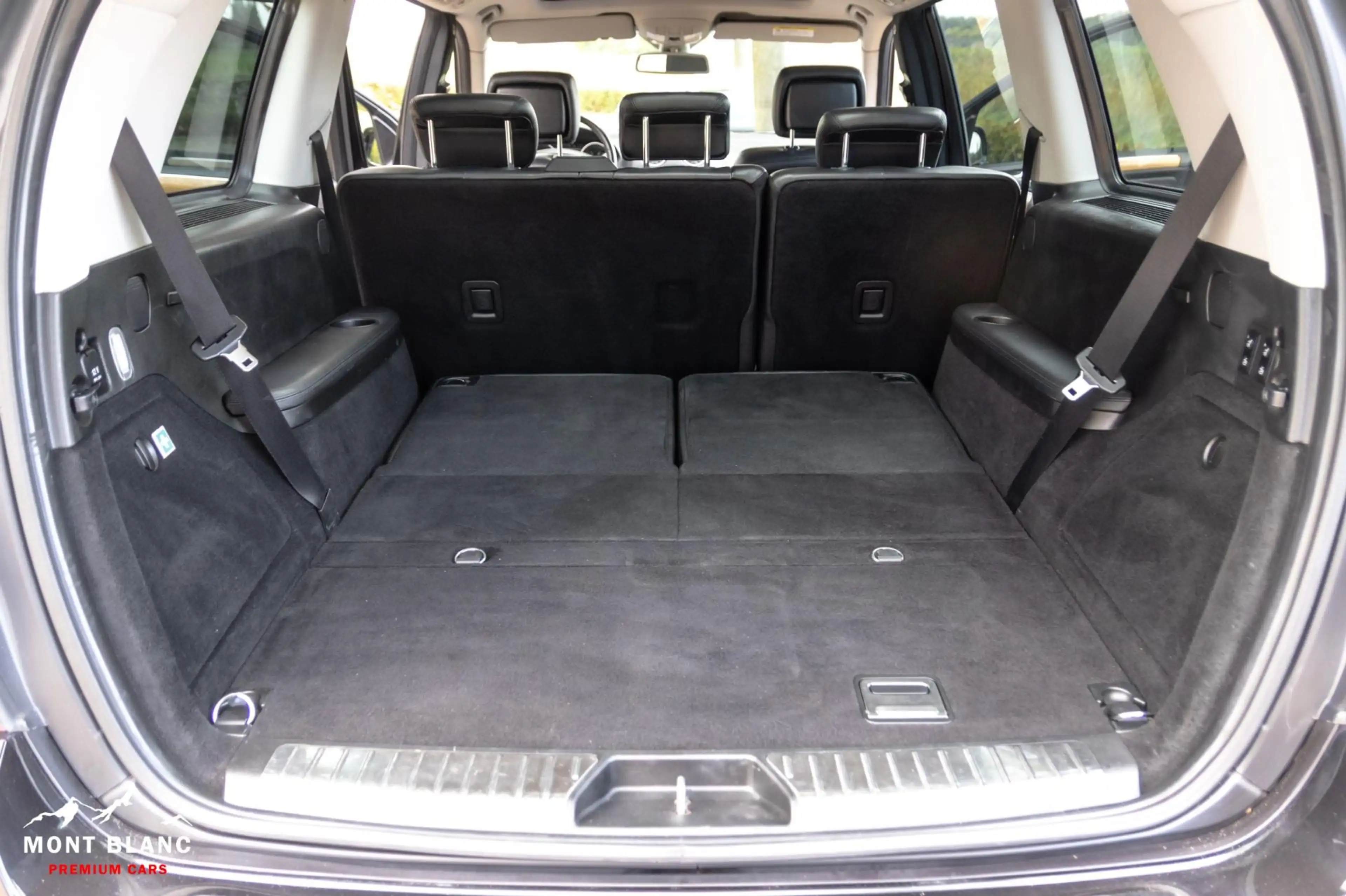 Mercedes-Benz GL 500 500|7-zitter|Trekhaak|ACC — photo 39