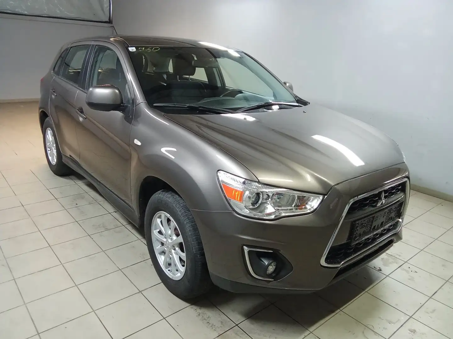 Mitsubishi ASX Invite 4WD Bruin - 2