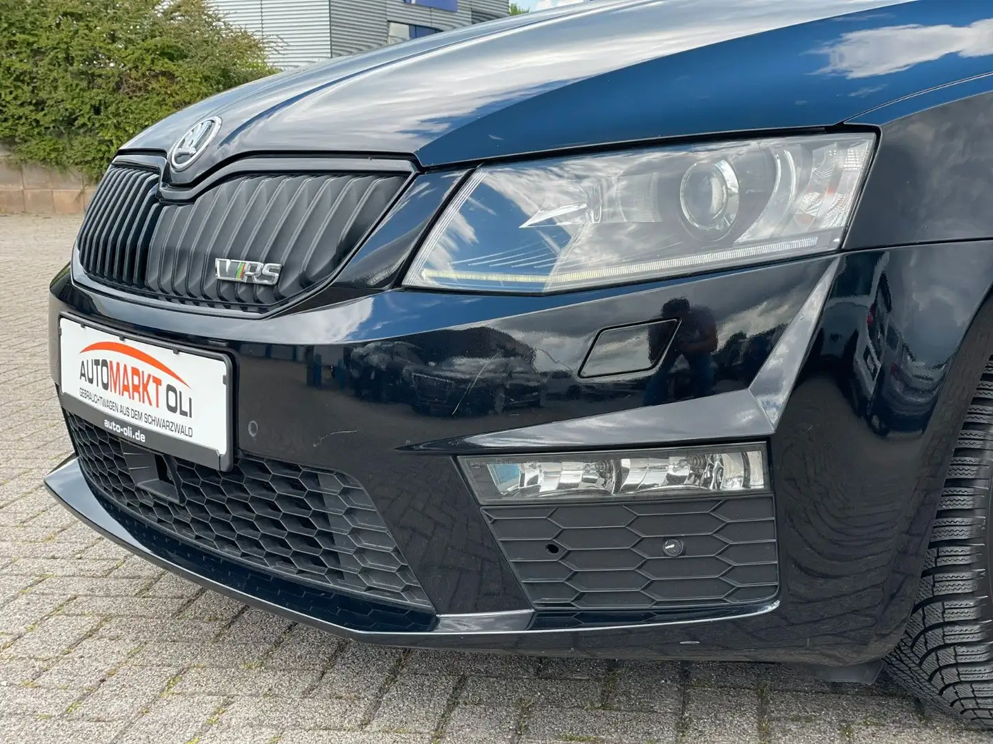 Skoda Octavia DSG RS Sport*Pano*Canton*Navi*BiXen.*ACC Noir - 2
