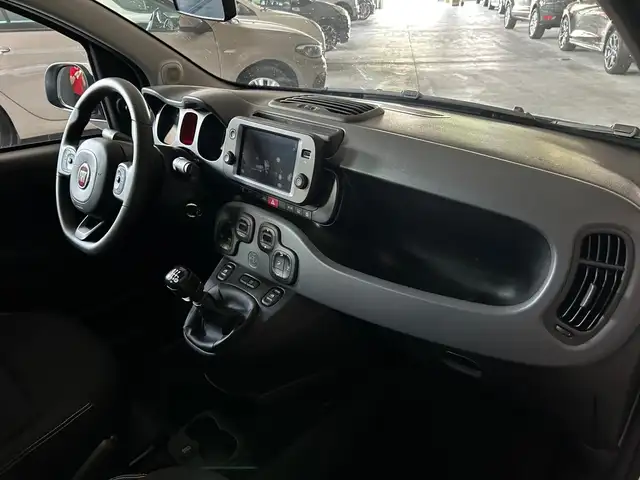 Fiat Panda view 12