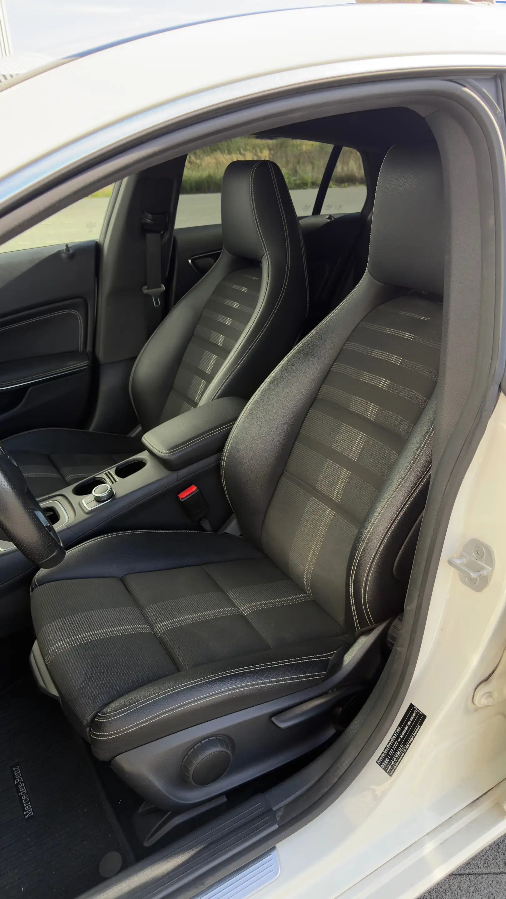 Mercedes-Benz CLA 180 CLA 180 Shooting Brake LED/Leder/Carplay/Camera — photo 6