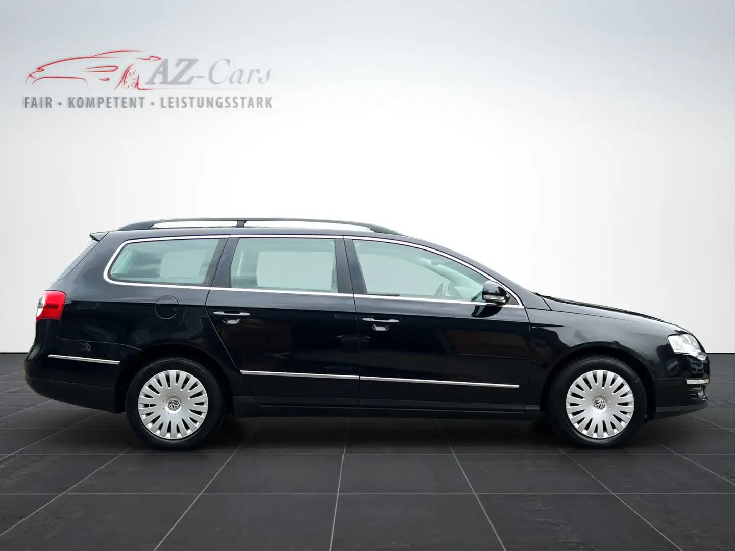 Volkswagen Passat Variant Comfortline *KLIMA*NAVI*AHK*SHZ* Noir - 1