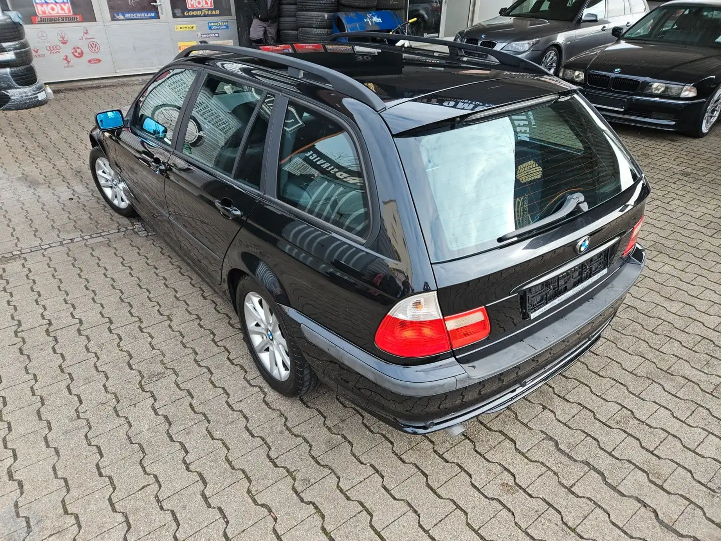 BMW 318 i Touring 318i Edition  Inspektion  Neu! Schwarz - 2