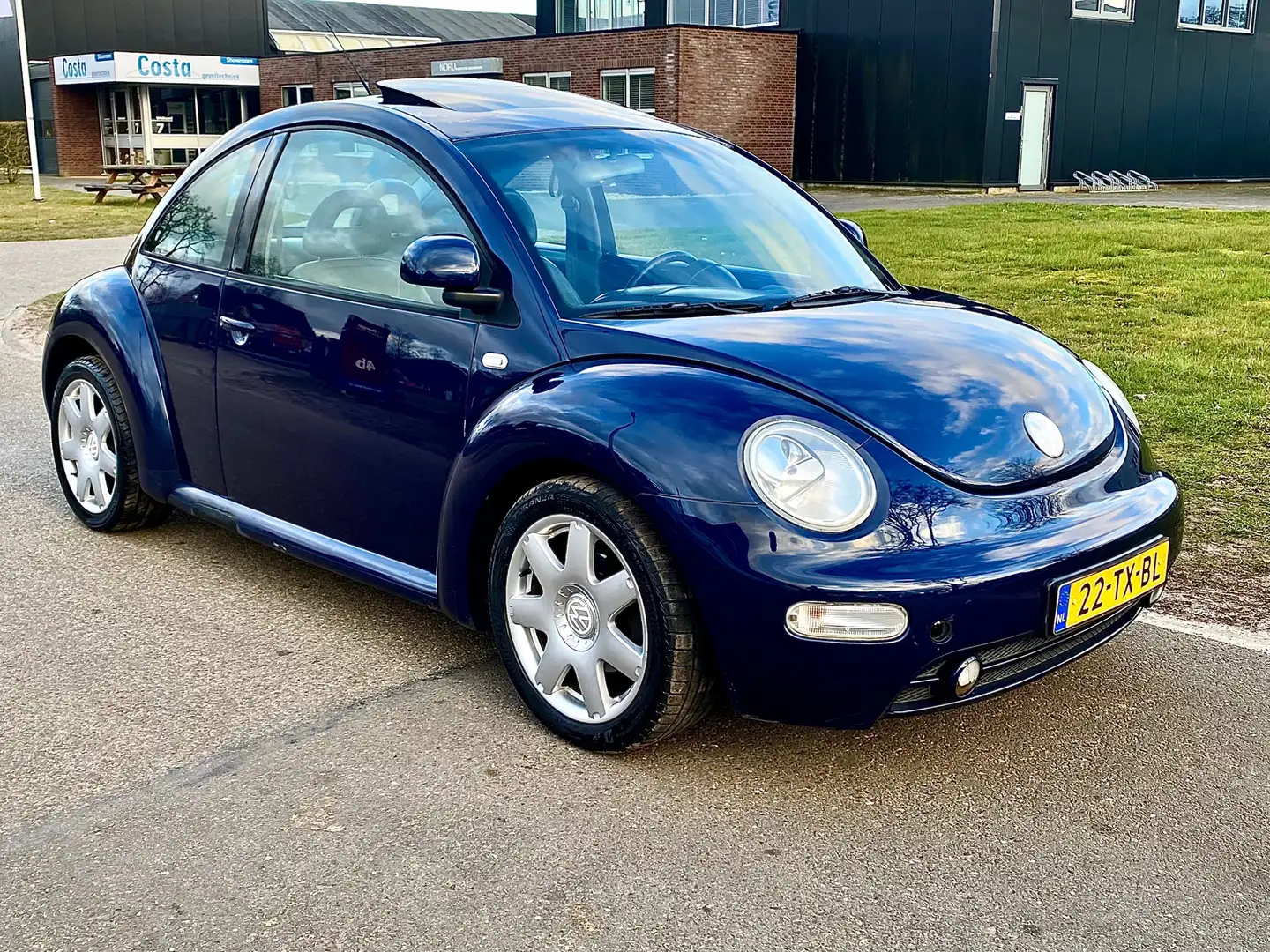 Volkswagen New Beetle 2.0 Highline Automaat Stoelverwarming| Modrá - 2
