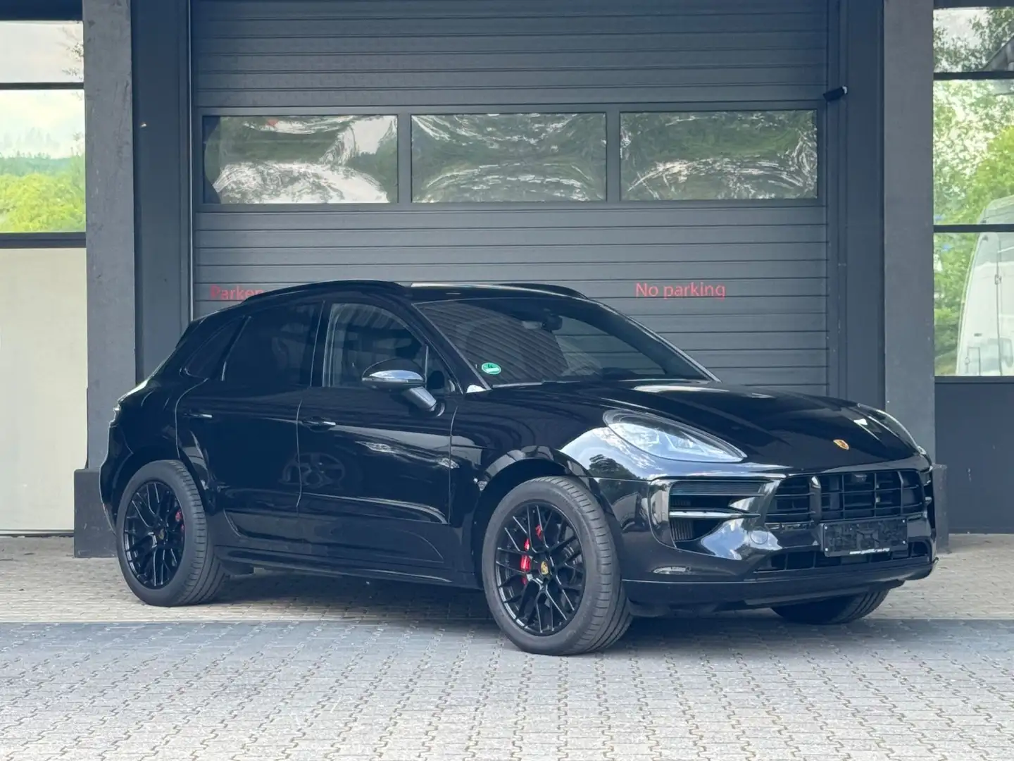 Porsche Macan GTS ° 1. Hand°18 Wegesitz°Volleder° Pano Zwart - 2