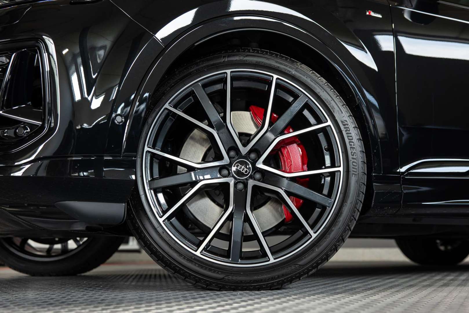 Audi Q7 S Line 60 TFSIe - - Joinsteer - #3