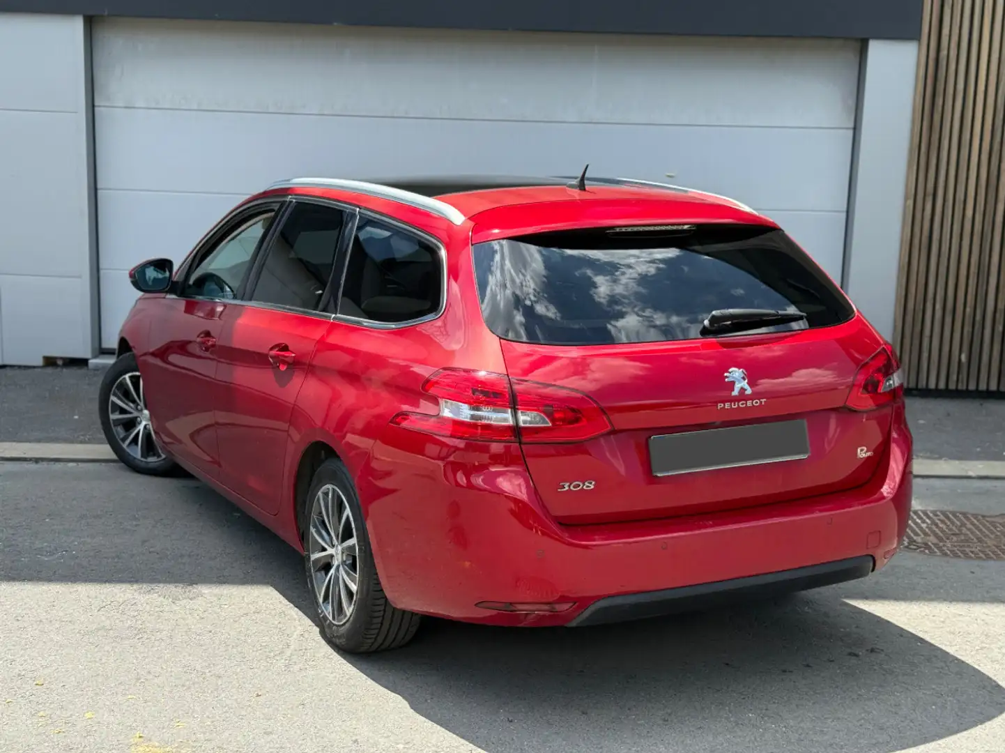 Peugeot 308 SW 1.6 BlueHDi Prête à immatriculer *GARANTIE* Rouge - 2