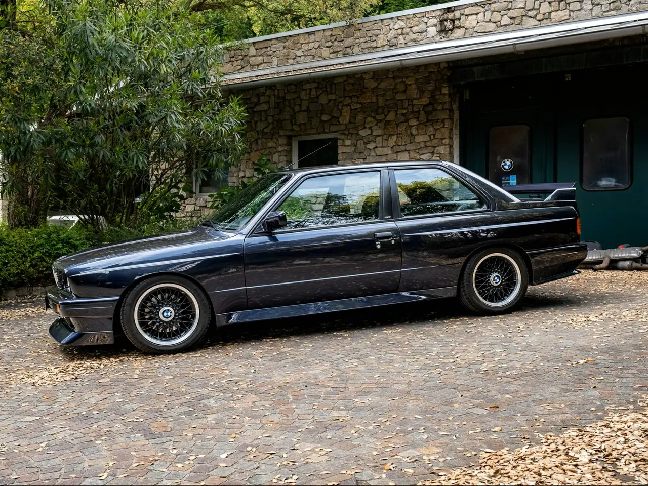 BMW M3 2.3, foto 2