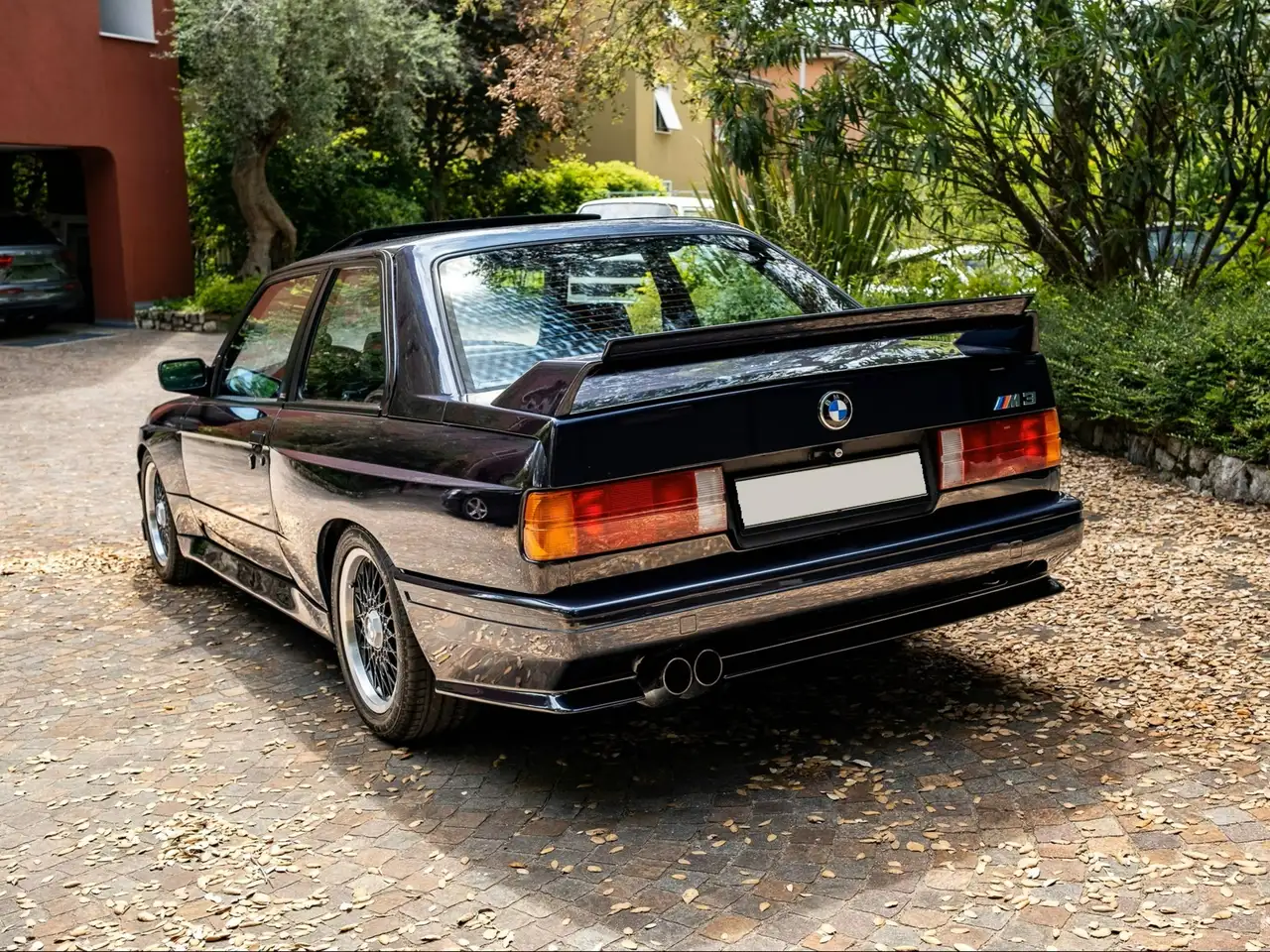 BMW M3 2.3, foto 3