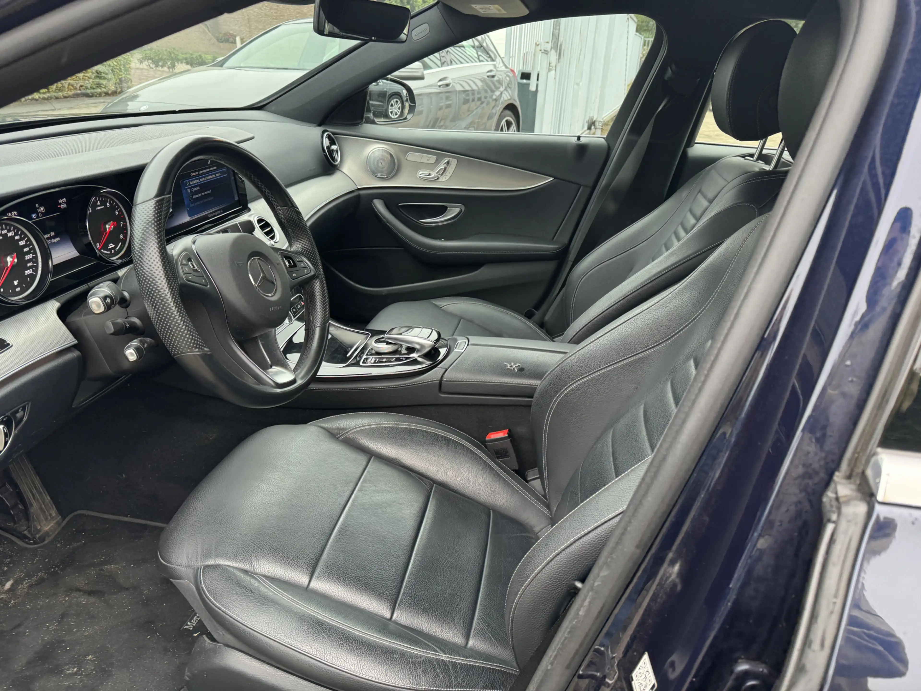 Mercedes-Benz E 350 e Lease Edition FACELIFT — photo 9