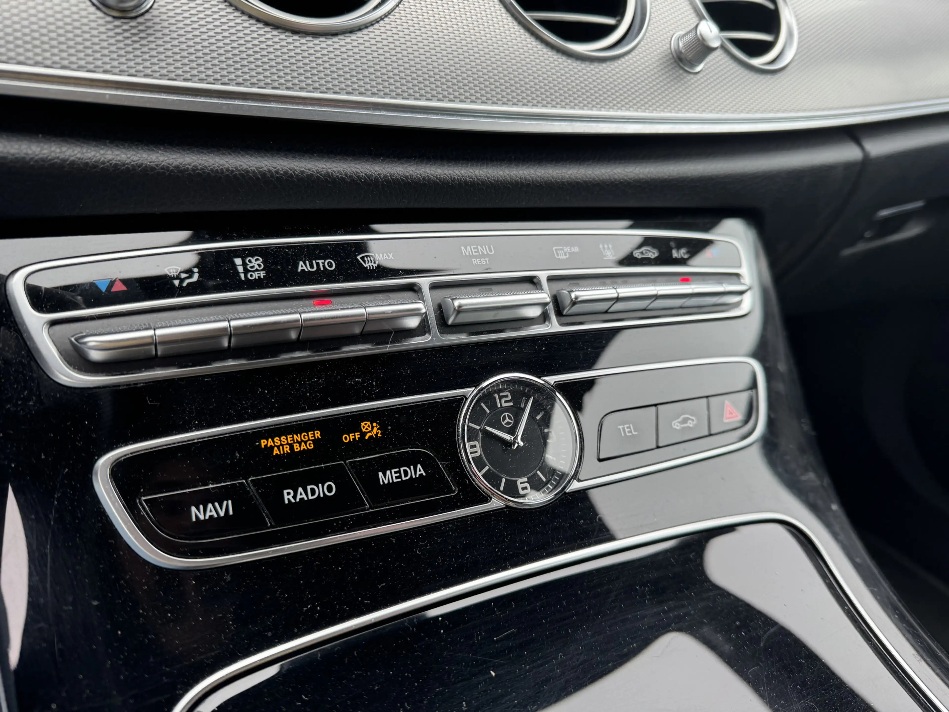 Mercedes-Benz E 350 e Lease Edition FACELIFT — photo 11