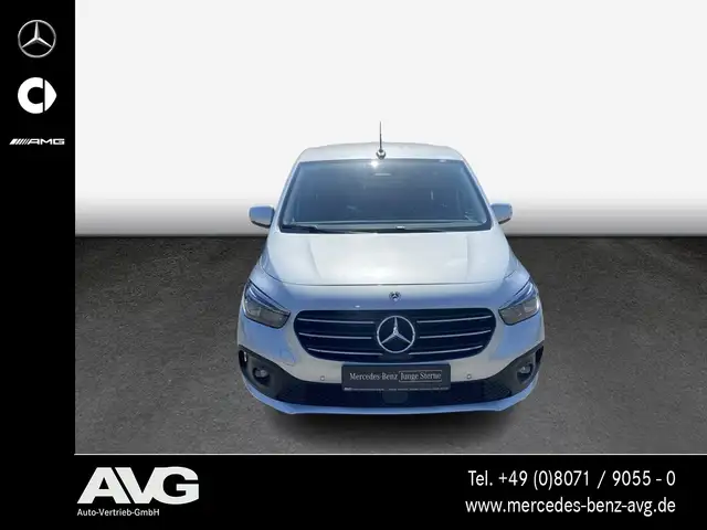 Mercedes-Benz T-Class view 2
