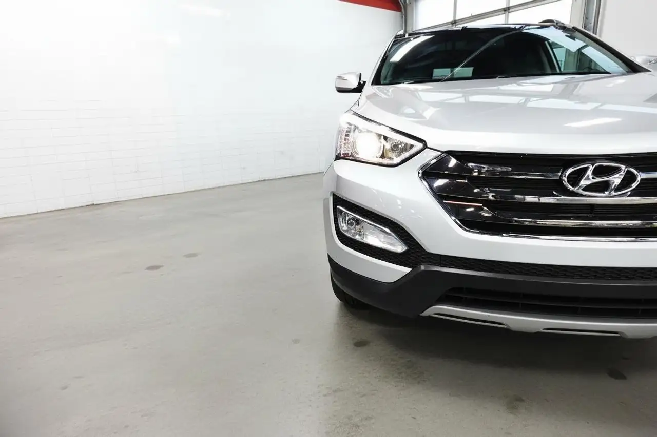 Hyundai SANTA FE снимка Hyundai SANTA FE