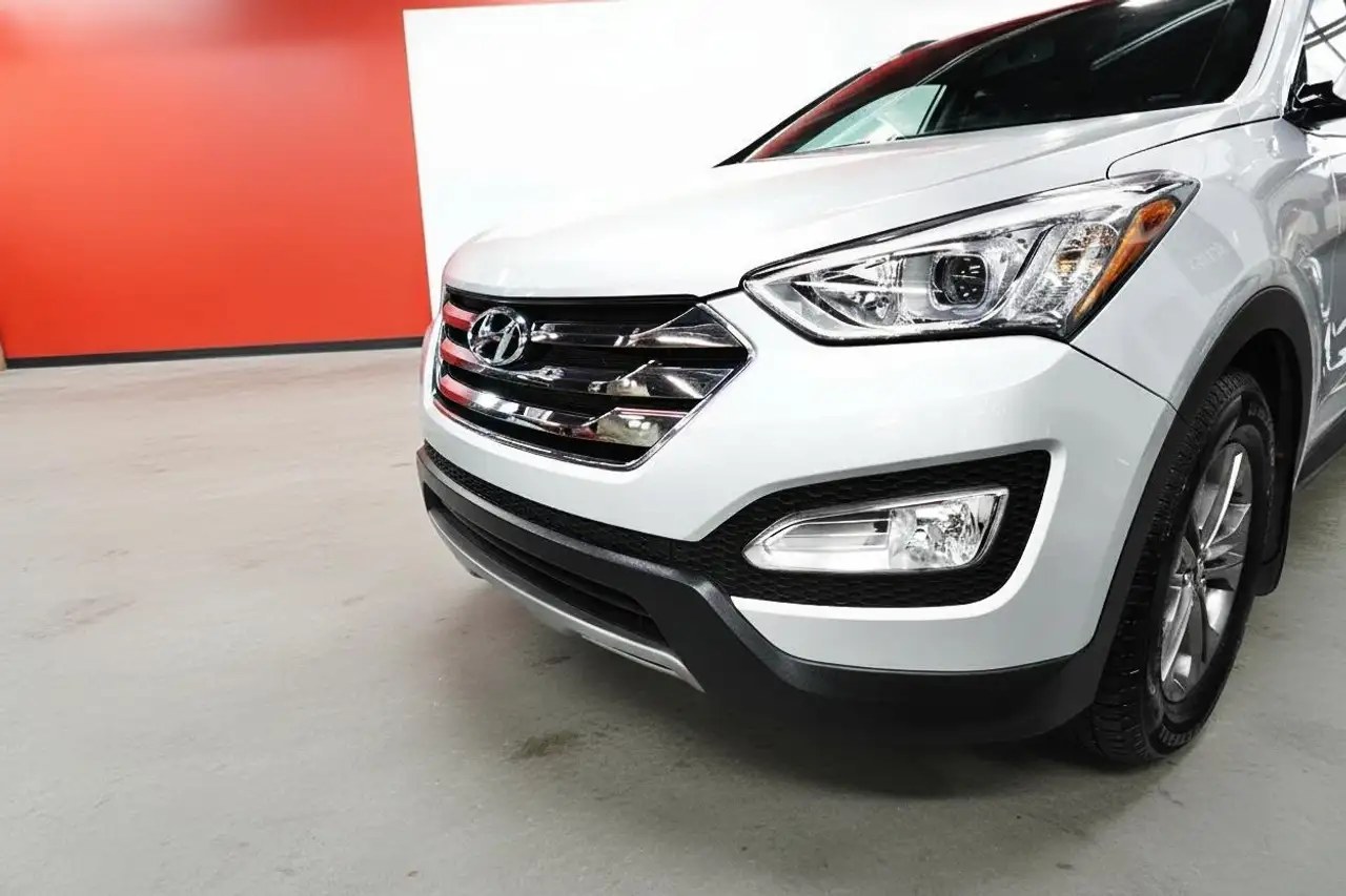 Hyundai SANTA FE снимка Hyundai SANTA FE