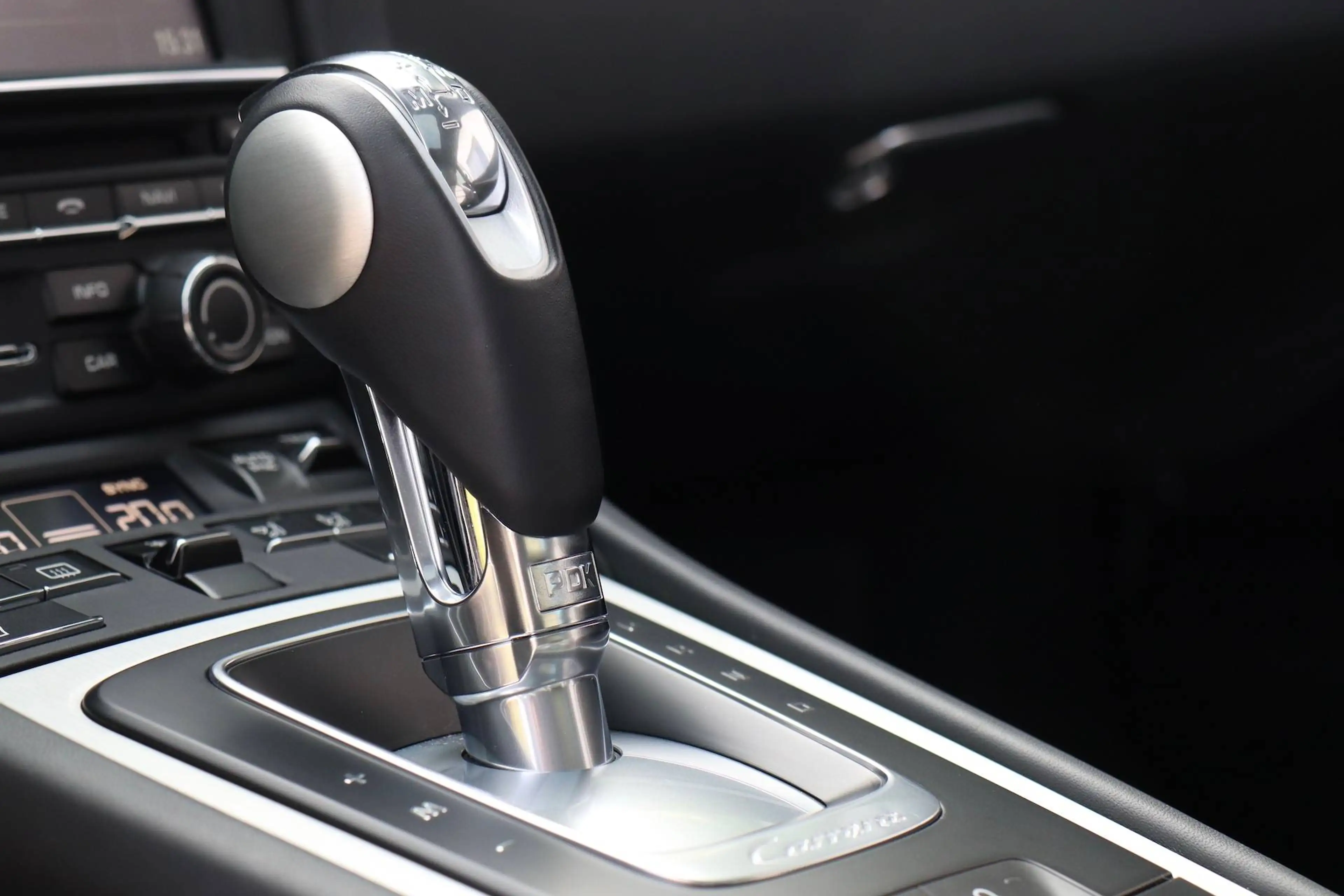 Porsche 991 Carrera 2 S PDK - 50th ANNIVERSARY !! LIMITED EDITION !! AS NEW !! — photo 8