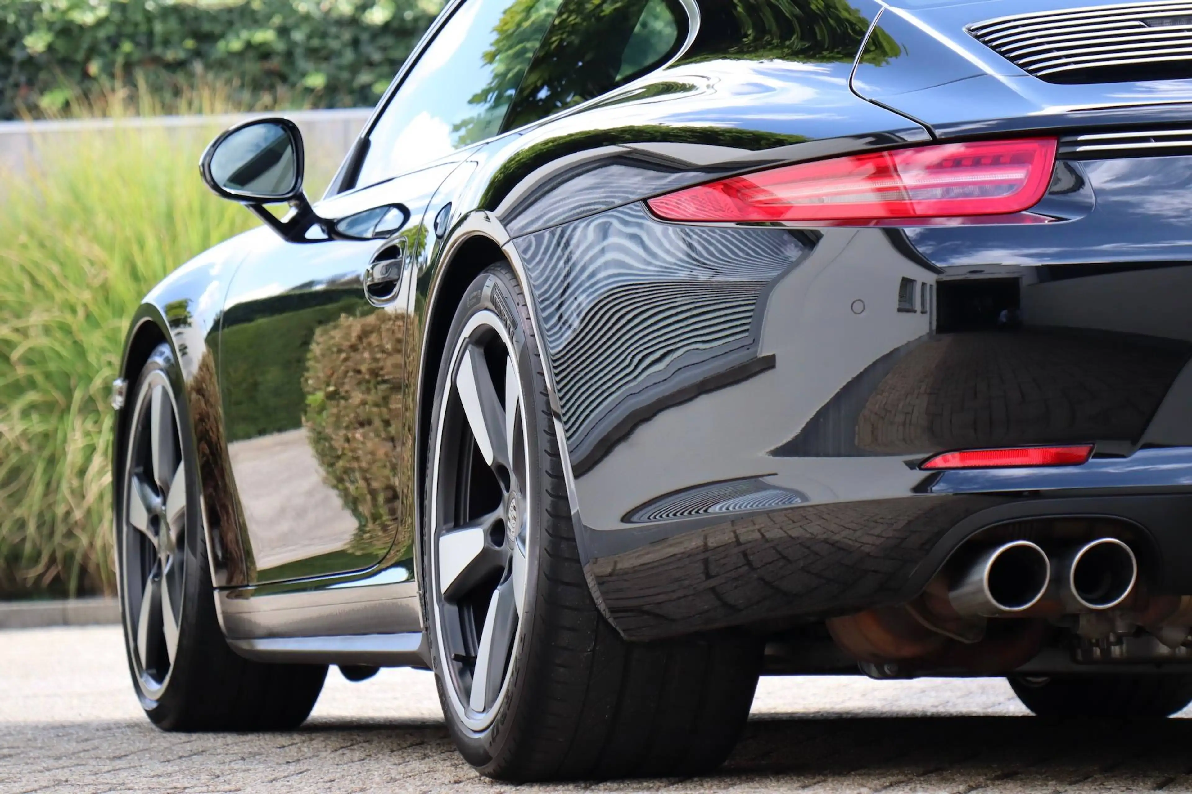 Porsche 991 Carrera 2 S PDK - 50th ANNIVERSARY !! LIMITED EDITION !! AS NEW !! — photo 32