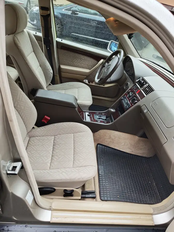 Mercedes-Benz C 180 Elegance, foto 8