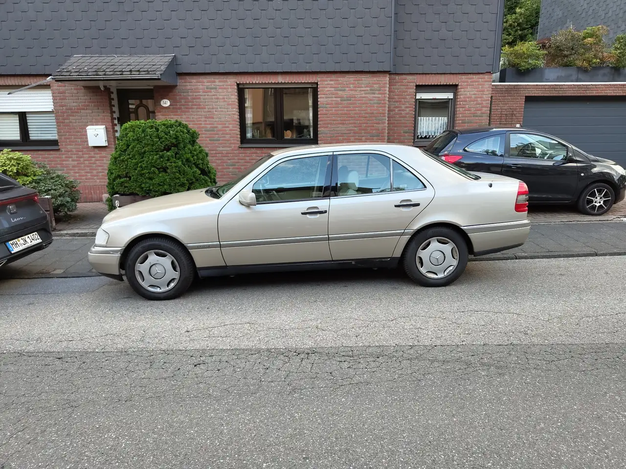 Mercedes-Benz C 180 Elegance, foto 2