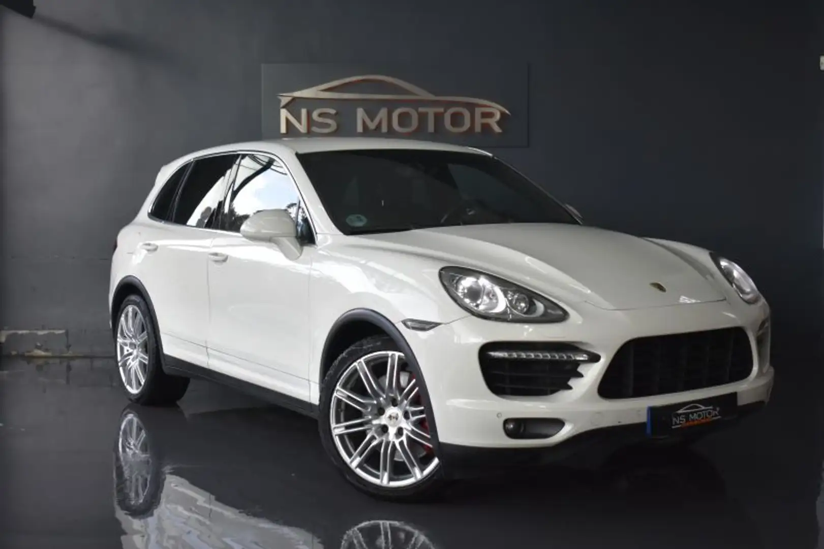 Porsche Cayenne Turbo Aut. Blanco - 2