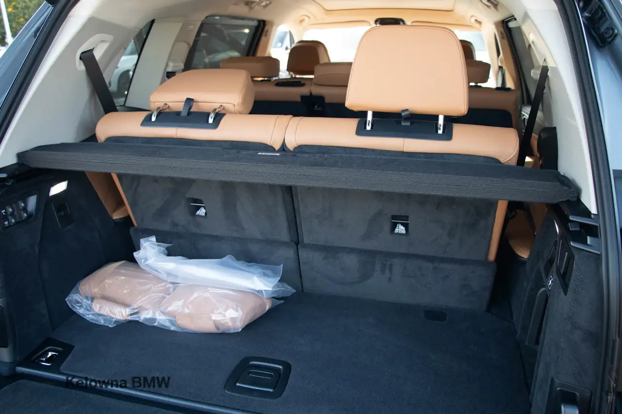 BMW X7 снимка BMW X7