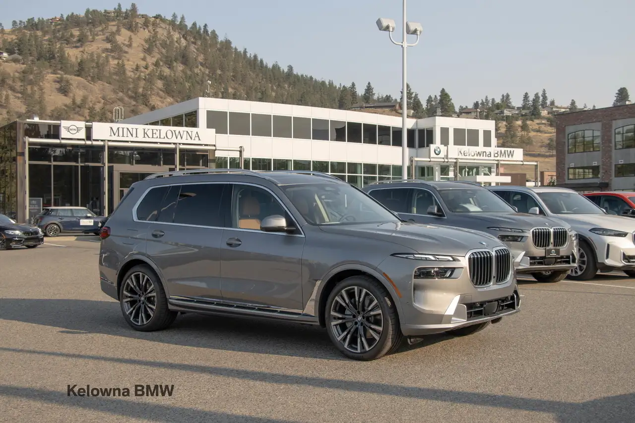 2026 BMW X7