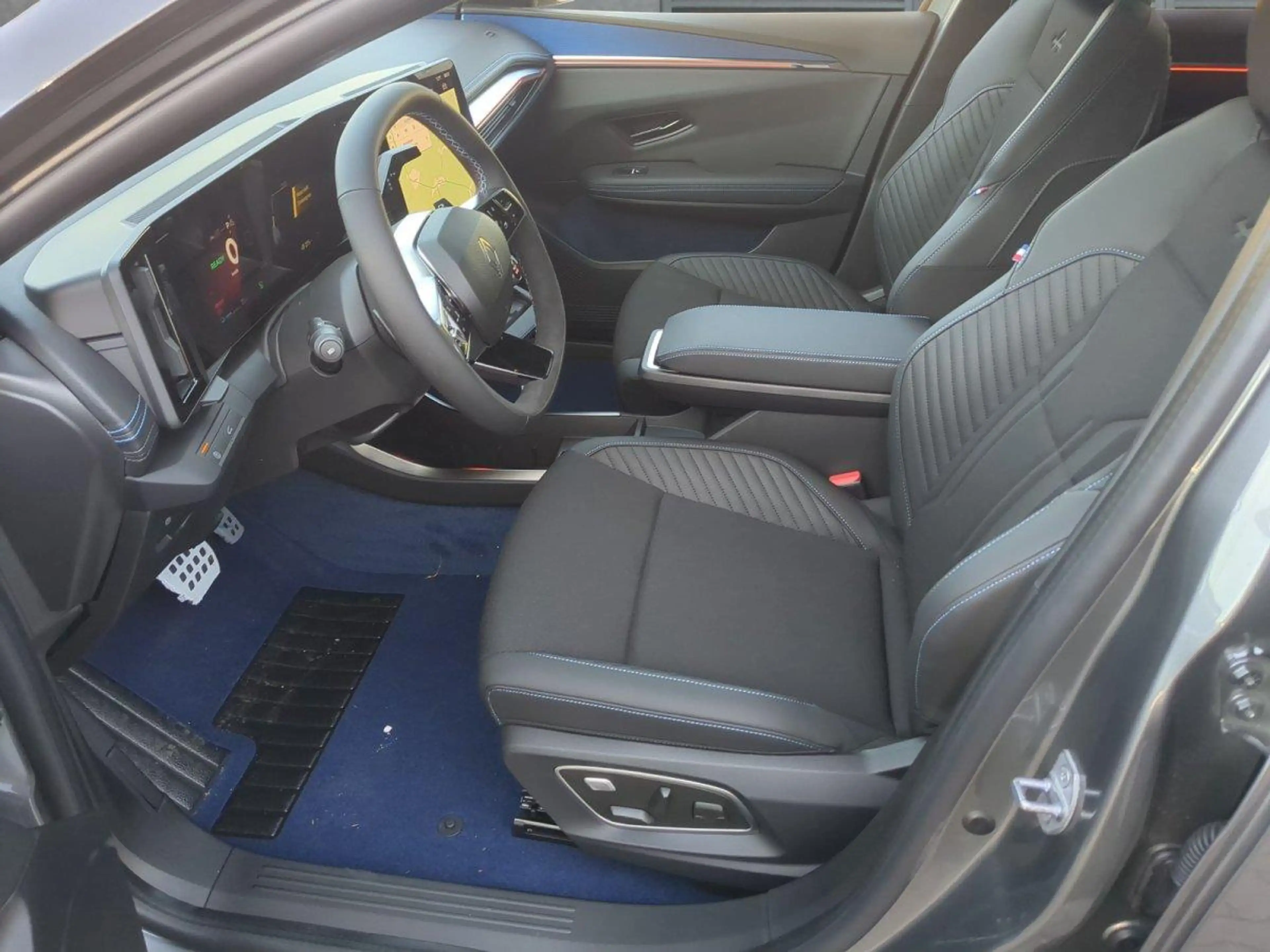 Renault Scenic E-TECH Esprit Alpine EV87 220 160 kW (218 PS), ... — photo 4