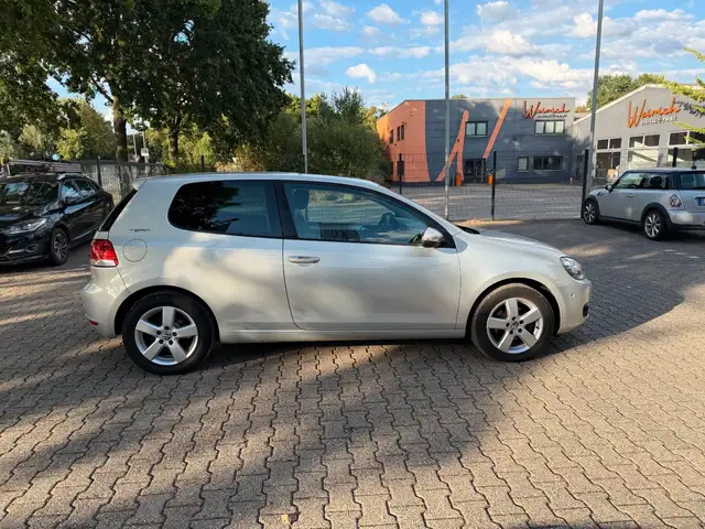 Volkswagen Golf view 7