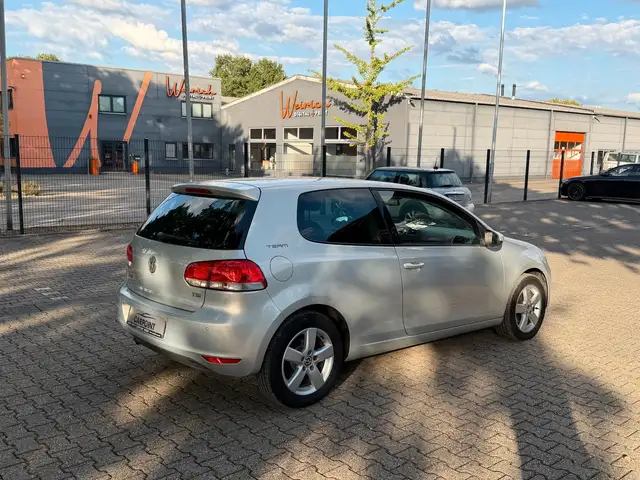 Volkswagen Golf view 6