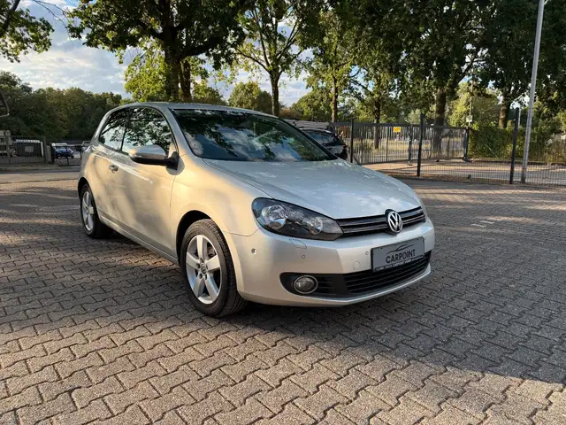 Volkswagen Golf view 9