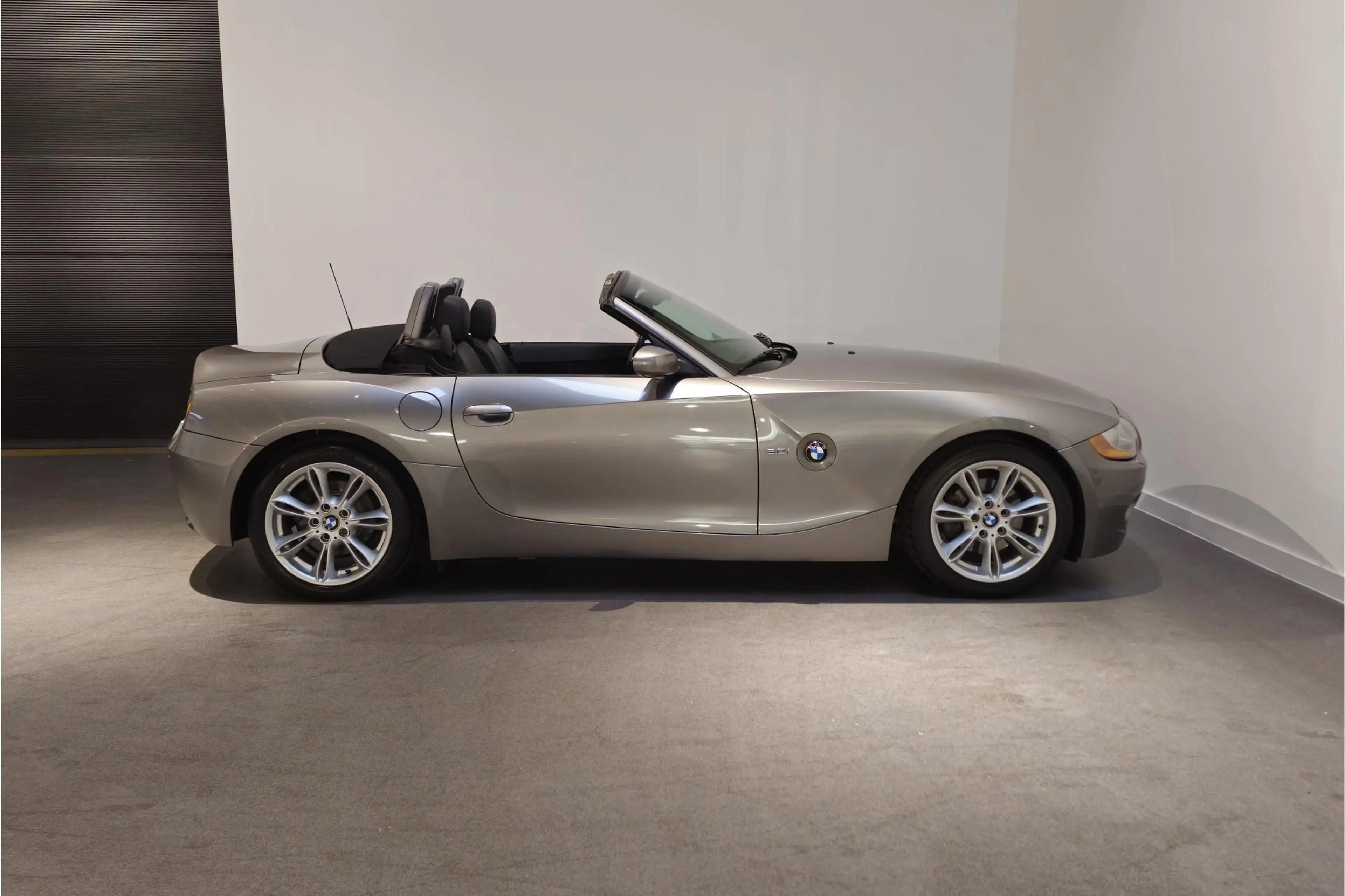 BMW Z4 Roadster 3.0i S — photo 4