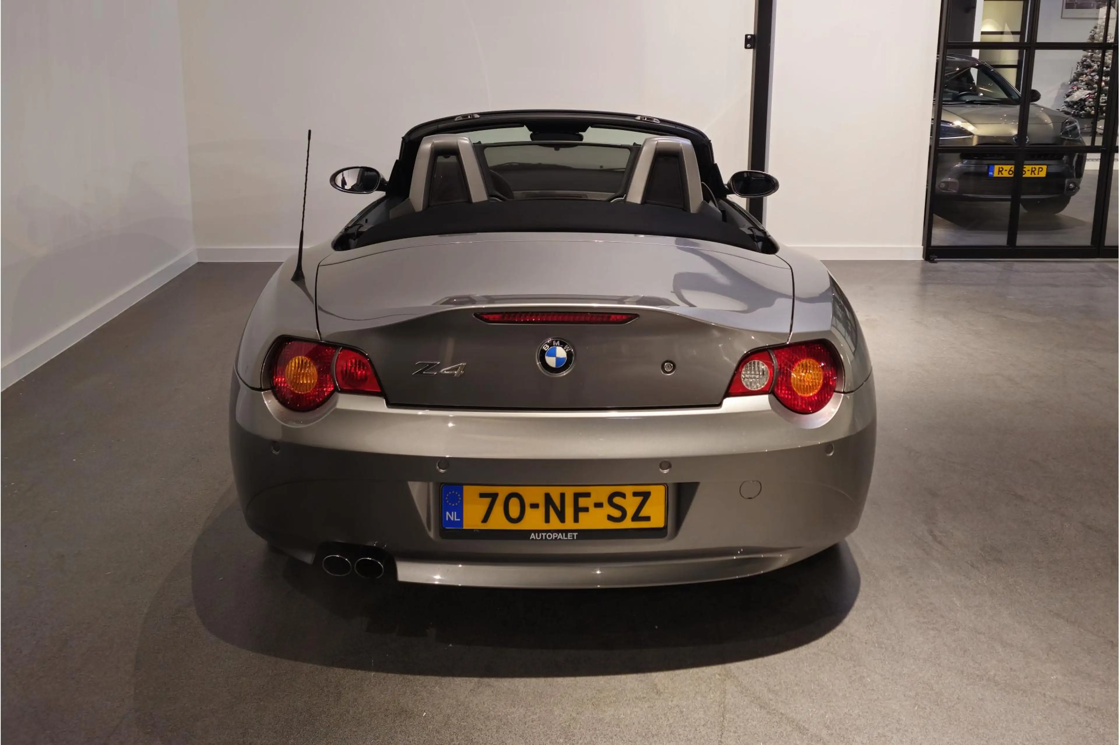 BMW Z4 Roadster 3.0i S — photo 6