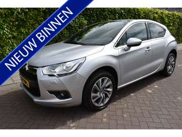 1.6 VTi So Chic Sportief en Zéér mooi!
