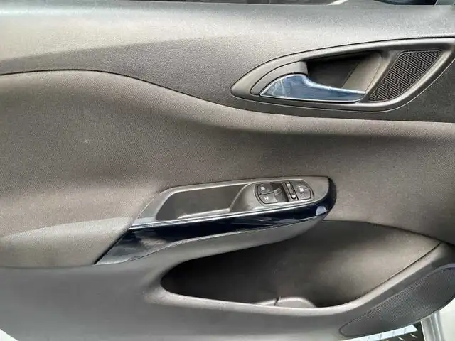 Opel Corsa view 10