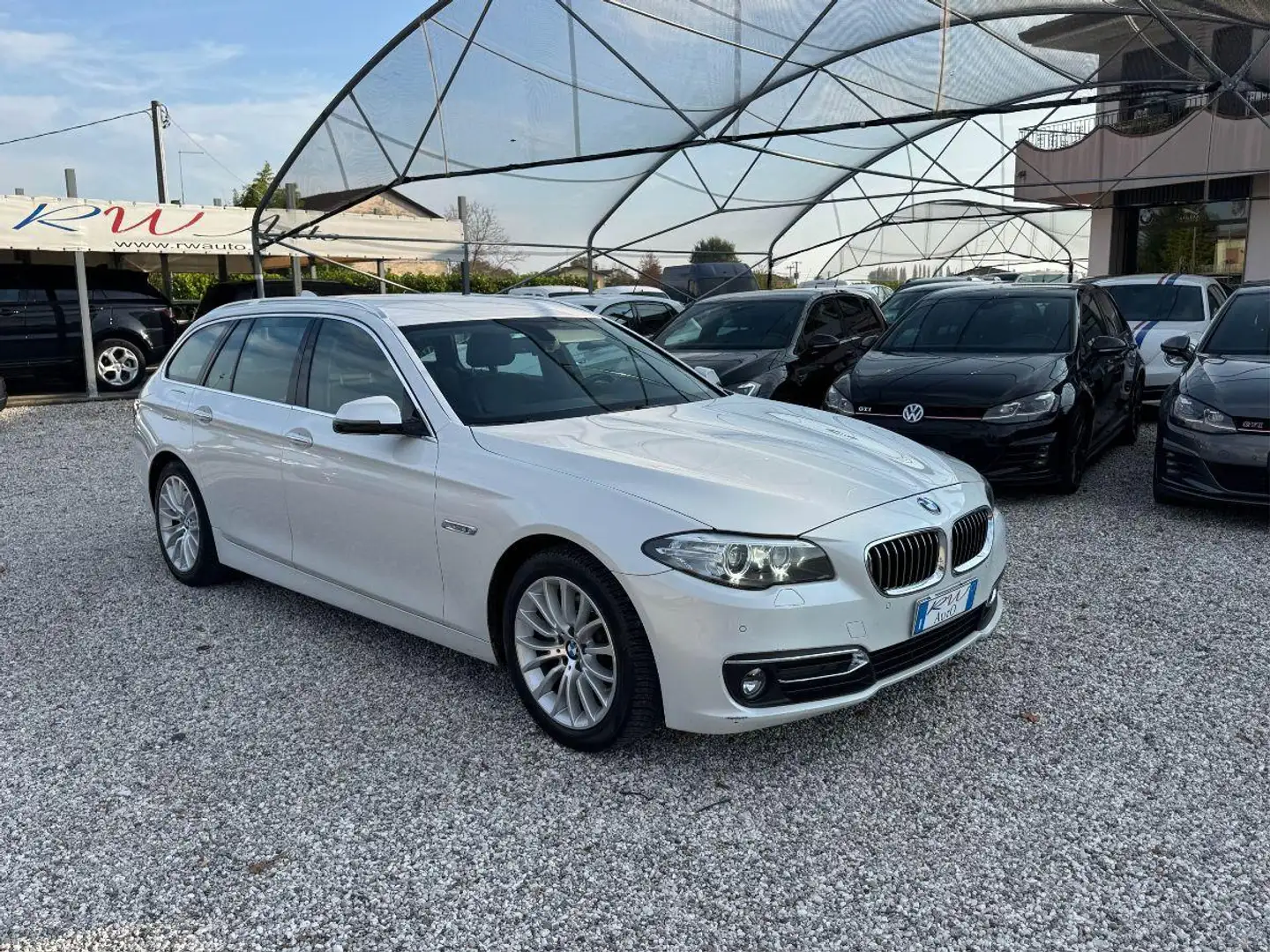 BMW 520 d xDrive Luxury Bianco - 2
