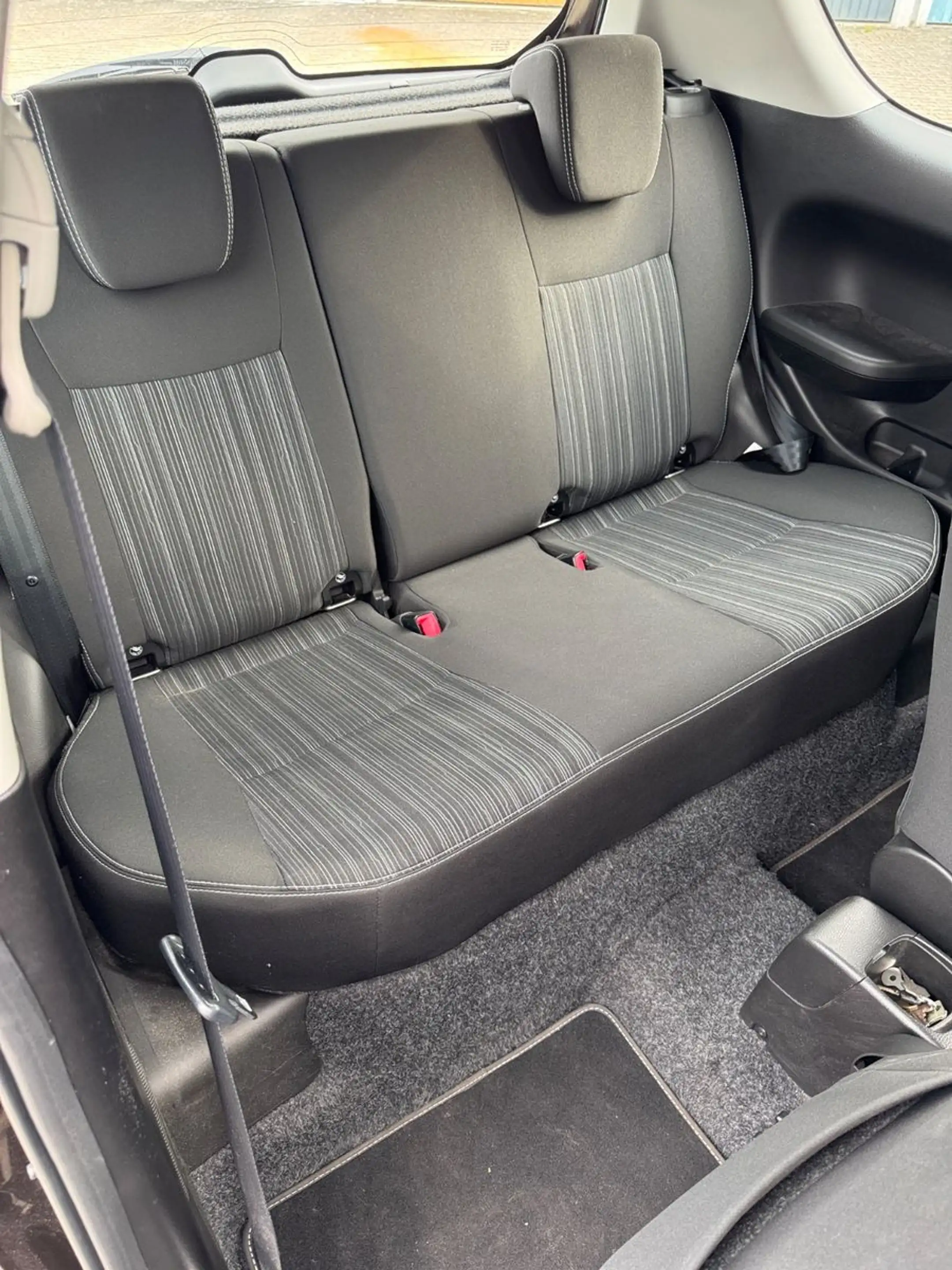 Suzuki Swift Club Allwetter,Alu, 2.Hand — photo 10