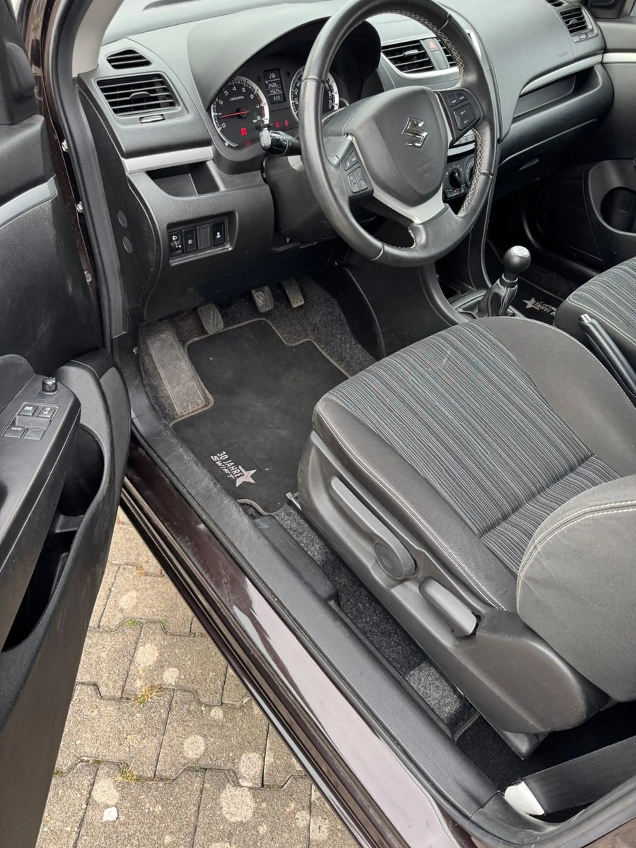 Suzuki Swift Club Allwetter,Alu, 2.Hand — photo 7