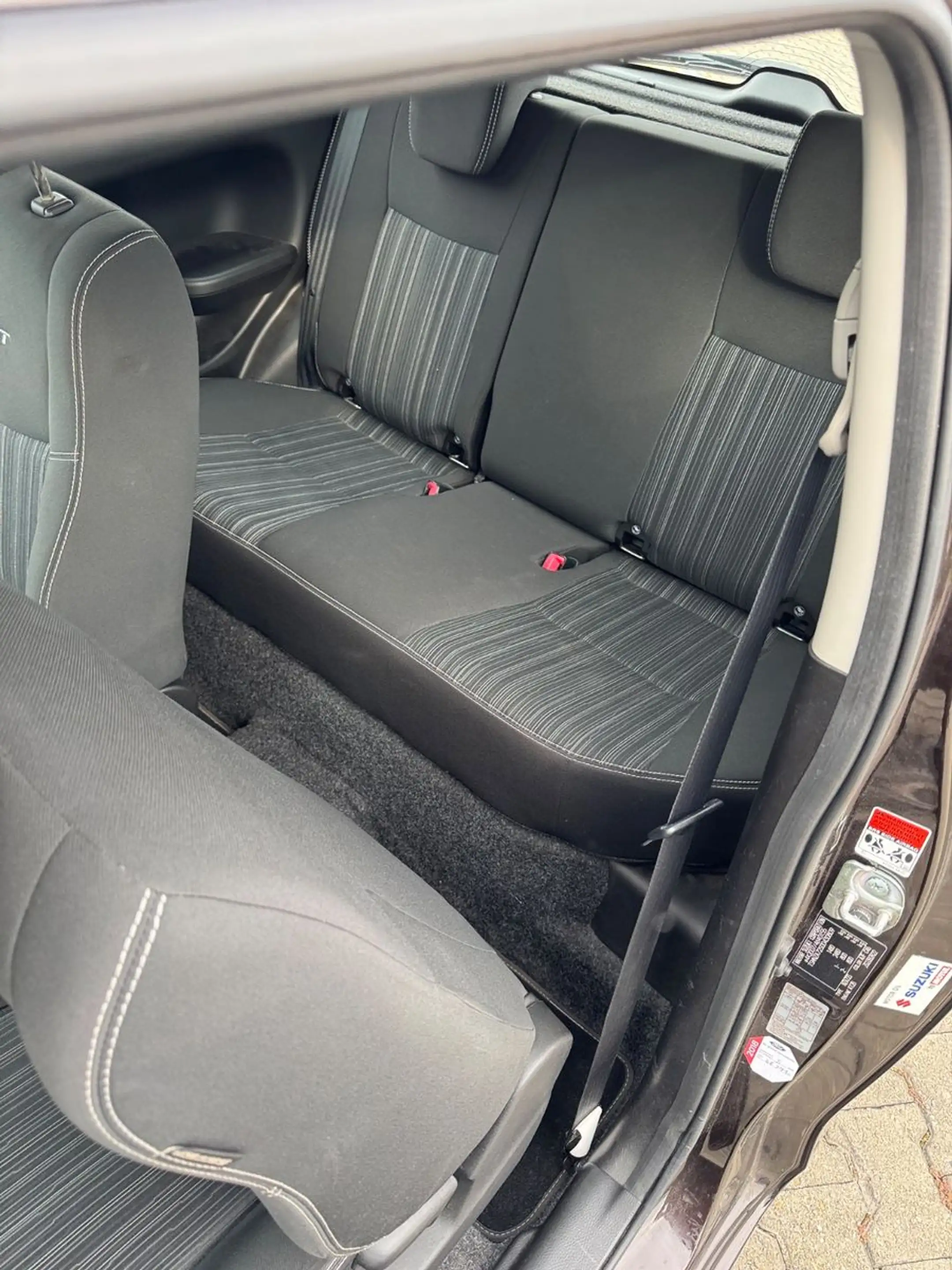 Suzuki Swift Club Allwetter,Alu, 2.Hand — photo 9
