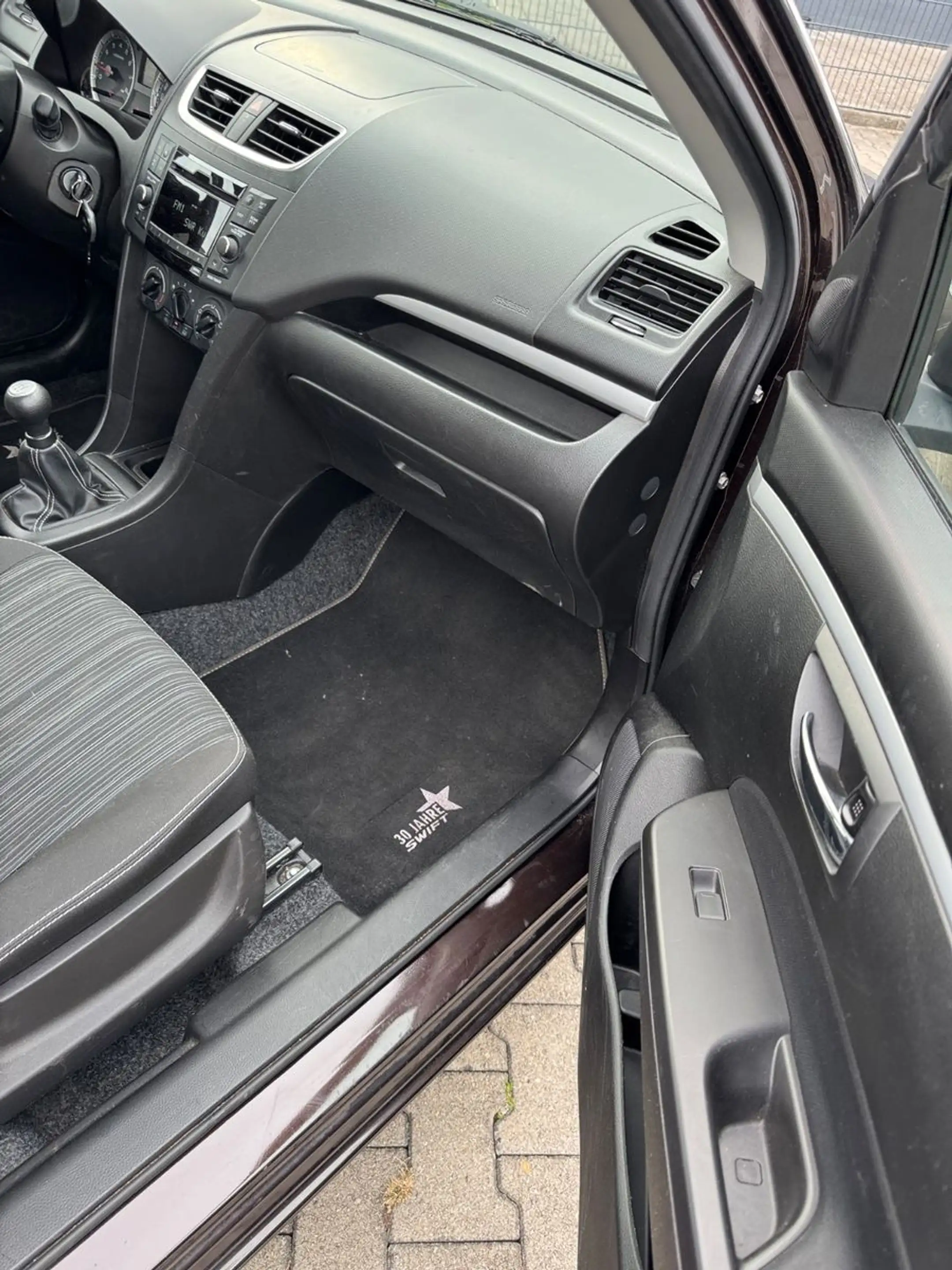 Suzuki Swift Club Allwetter,Alu, 2.Hand — photo 8
