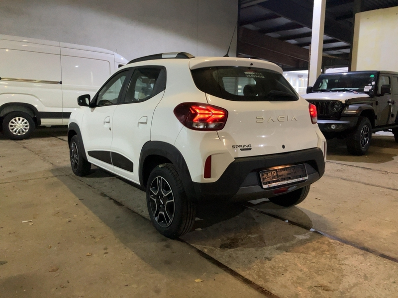 Dacia Spring Essential 45 — photo 4