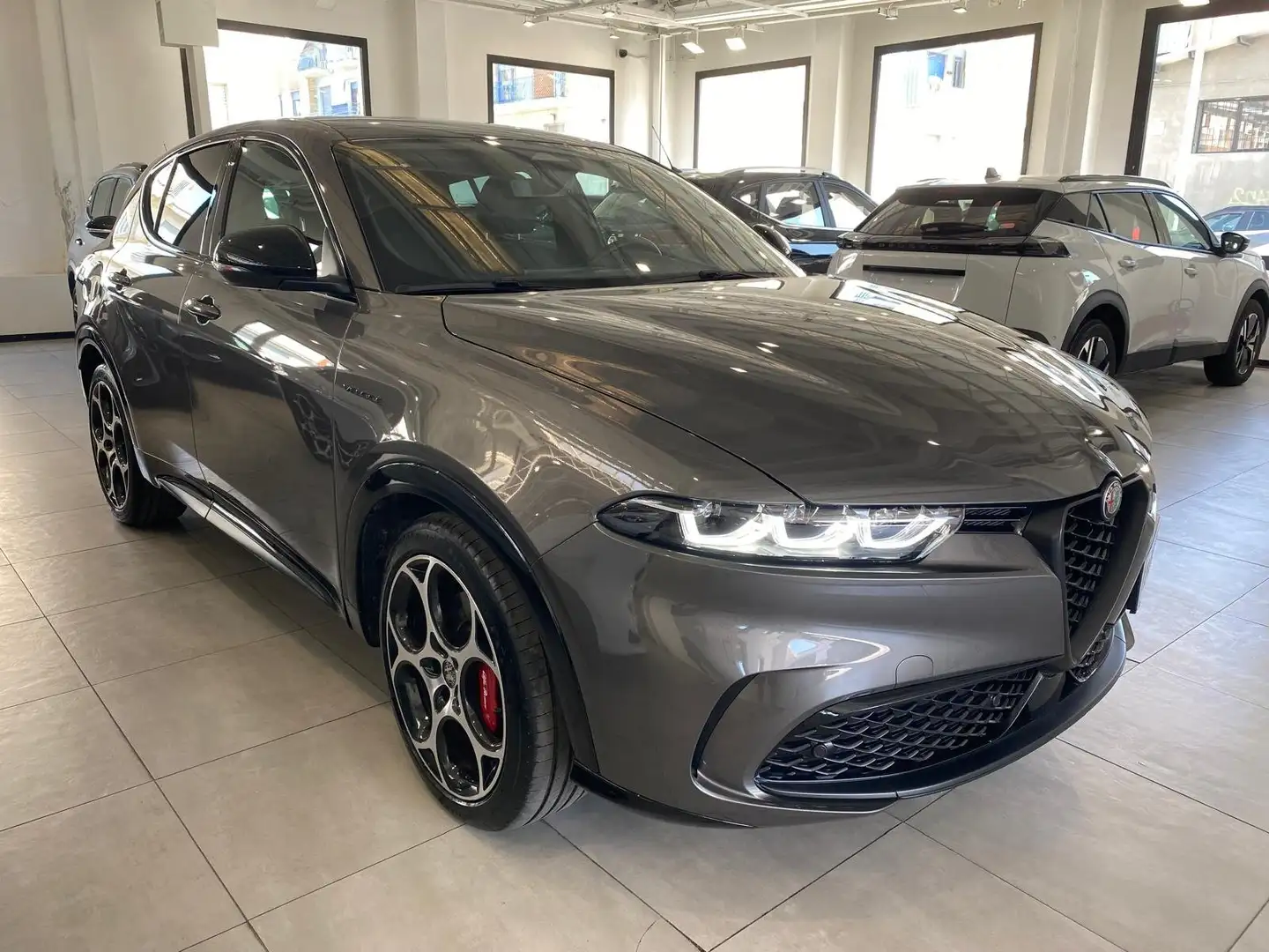 Alfa Romeo Tonale Tonale 1.5 hybrid Veloce 160cv tct7 IN ARRIVO Grigio - 2